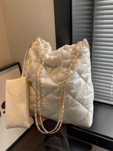 South Korea Ins Style Niche Style Daily Large Capacity Bag Female 2023 New Arrival Spring and Summer All-Match Quilted Chain Shoulder Bag