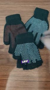 Sarung Tangan Anti Slip Setengah Jari - Banyak Model