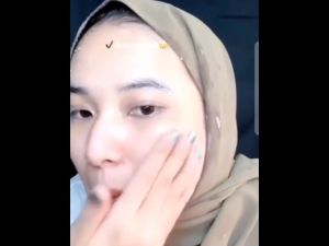 BPOM Exfoliating Gel Penghilang Daki Exfoliasi Pembersih Wajah Facial Glowing Blackhead Exfoliating Gel (30ml) All Skin types mengangkat sel kulit mati penghilang daki bisa digunakan wanita & pria