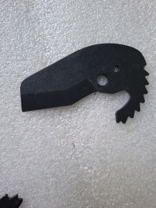 Giá 1 lưỡi kéo cắt ống nhựa HDPE PVC PP PE ABS...phi 42mm dùng thay thế dụng cụ cắt ống như mẫu kèm