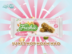 Thanh hạt dinh dưỡng Freshie Đậu Xanh & Hạt Sen gạo lứt ngũ cốc granola yến mạch 150gr