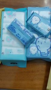 Bịch 8 gói khăn ướt  mini du lịch khăn ướt không mùi bịch 8 gói.- Khăn giấy ướt mini