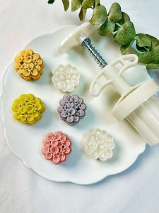 Mini 20g 50g Chinese Style Mooncake Mold Green Bean Cake Kitchen Baking Tools Pure Color Popular Element ABS Material