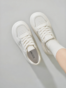 Josiny | Breathable Thick Sole Womens Canvas Sneakers
