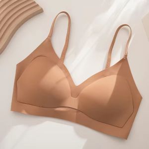 Seamless One-Piece Smooth Thin Womens Bra Comfortable No Steel Ring Nylon Fabric V-Neck Fixed Strap Full Cup Underwear