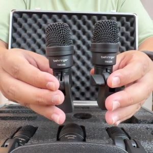 Behringer BC1200 ไมค์กลองชุด 7 ชิ้นระดับมืออาขีพ พร้อมขาจับ และกระเป๋าสำหรับพกพา AT Prosound