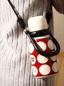 【Ucocolla】700ML Vacuum Bottle Retro Style Pattern With handles With Braces Students Watter Bottle