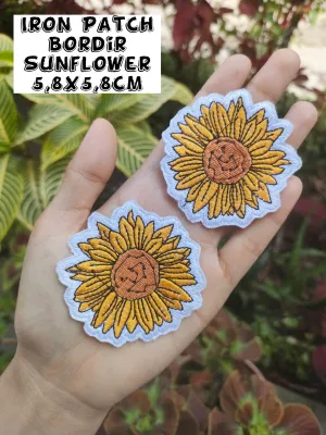 ( Tinggal Setrika ) Iron Patch Bordir Sun Flower Patch Iron Full Bordir Sunflower Emblem Bordir Bunga Matahari Bordir Tempel Tambalan Kaos Bolong Tembelan Celana Robek Tempelan Baju Sobek Bordiran Murah