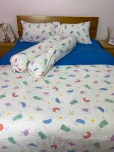 Complete Bed Sheet Set 7 Pieces Sizes 3.5 5 and 6 Feet.