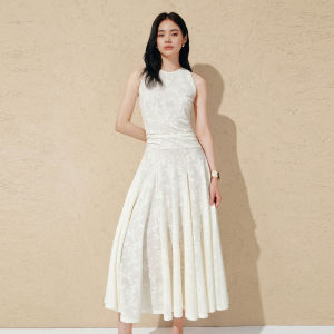PEACEBIRD | White Lace Slimming A-line Dress