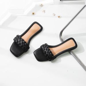 ARRAZY Sandal teplek wanita empuk kepang kekinian