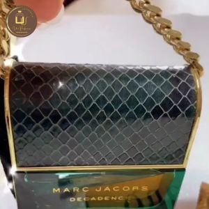 Nước hoa nữ Marc Jacobs Decadence EDP 10ml - sành điệu cá tính