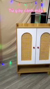 Tủ gỗ nội thất 3 cánh phối mây 90x90x30cm. Tủ giày dép gỗ 3 cửa 1 ngăn sắp xếp đồ dùng gia đình trang trí nội thất hiện đại. Gỗ MDF dán Metamine.