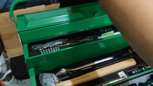 TEKIRO TOOL BOX SET 72 PCS - Toolkit perkakas bengkel