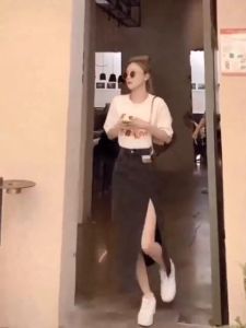 พร้อมส่ง กระโปรงยีนสูงเว้าข้าง กระโปรงยีนยาว ทรงเอ ผ่าข้าง สำหรับผู้หญิง