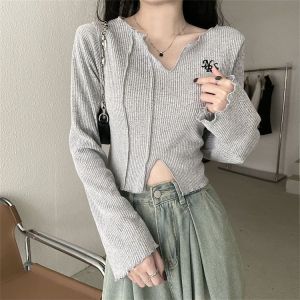 Áo Len Dệt Kim Dài Tay Ôm Vừa Vặn Cho Nữ Mùa Thu 2024 Thiết Kế Mới Áo Len Dệt Kim Đơn Giản Ngọt Ngào Cạp Cao Tay Dài Cổ Tròn