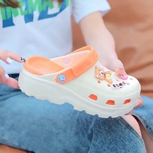 Sục y tá đế dày Dép cross siêu nhẹ chống trượt đi mưa chống trơn tặng kèm Jibbitz - SL063 - Tím