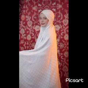 tazbiya Premium mukena aestra white | mukena putih tazbiya | mukena white tazbiya | mukena putih premium