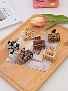 Luxurious Small Acetate Clip for Hairstyles Chessboard Pattern