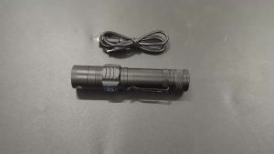 Đèn Pin UV Mini 365nm Đèn LED Màu Tím Có Thể Sạc Lại Để Phát Hiện Nước Tiểu Của Thú Cưng Và Bắt Bọ Cạp Đèn Pin Ngoài Trời Chống Nước
