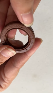 TVS King Oil Seal 35X23X8 - G4200090 (SOLD PER 1pc.)