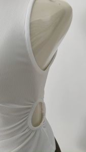 áo thun ôm dáng xuất sắc luôn ạ mê mẩn quá form 55kg trở lại .