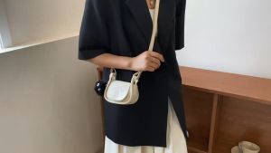 ใหม่ออกแบบพิเศษมินิกระเป๋าผู้หญิงฤดูร้อนแนวโน้มหนึ่งไหล่ Crossbody bags กระเป๋าแฟชั่นมือถือมินิน่ารัก