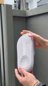 Hello Polo รองเท้าแตะ รองเท้าแตะผู้ชาย รองเท้าแตะลายอูงเท้าแมวน่ารัก รองเท้านิ่มเหมือนเหยียบอัจฉัด S, ส้นหนา 3.5 ซม กันลื่น สำหรับผู้ชาย HP8004M