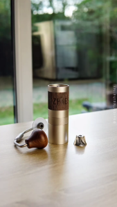 Cối xay cà phê cầm tay 1Zpresso Q lưỡi 7 cánh nâng cấp 2024 (Bảo hành 12 tháng)