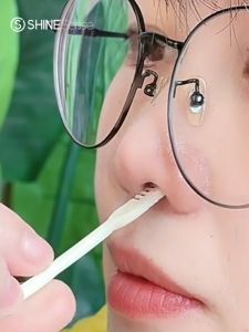 ShineSense SNS200 Nose Hair Trimmer for Men Woman Stainless Steel Manual Trimmer and Nose Cleaning Brush for Nose Razor Clipper Washable Shave Stainless Steel Nose Hair Remover