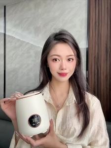 เครื่องเขย่านมอุณหภูมิคงที่สำหรับทารกเครื่องเขย่านมอัจฉริยะอัตโนมัติฉนวนกันความร้อนนมผงเครื่องเขย่าเครื่องอุ่นนมอุ่นสองในหนึ่งเดียว