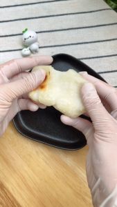 4 ก้อน โมจิ โฮมเมด โมจิย่าง พร้อม น้ำ เชื่อม คู่มือ ท๊อปปิ้ง เซียนแป้ง