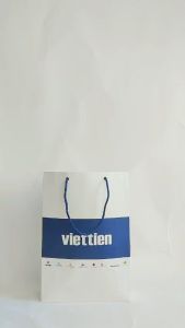 Áo sơ mi Việt Tiến tay dài vải sơ Hoa Hồng