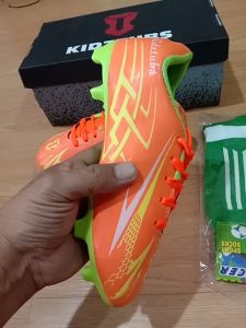 KIDZTUBS Sepatu Bola Anak Laki Laki Size 28 29 30 31 32 33 34 35 36 37 KDZ1551112624