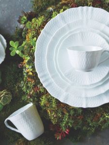 Noritake Chinese Style Dinnerware Deep Dish Plate round Flatware without Gift Box Hard Porcelain Microwave Safe Pure Color