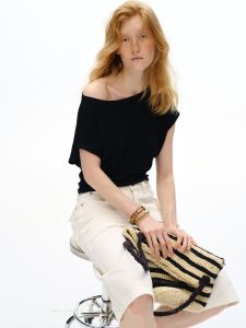 SHEITAOZI | White Off-Shoulder Design Slimming Loose Tee