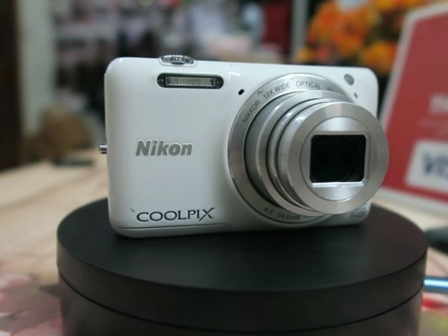 Máy ảnh Nikon Coolpix S6600 màn hình xoay lật, có wifi | Lazada.vn