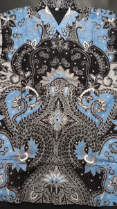 NISHTAVAN BIRU Kemeja Batik Pria Lengan Panjang Solo Motif Terbaru Bahan Katun Lapis Furing Adem