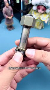 Bộ câu đố cơ khí với thiết kế bu lông cổ điển