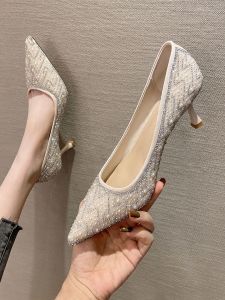 Elegant Pearl And Rhinestone High Heels French Style Pointed Toe mid Heel Fairy Tale Inspired Shoes for Young Women