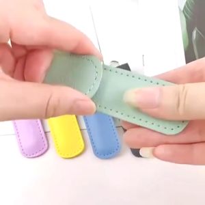 Bộ Dụng Cụ Lấy Ráy Tai 6 Món Tiện Lợi Làm Bằng Thép Không Gỉ Cao Cấp Có Túi Đựng