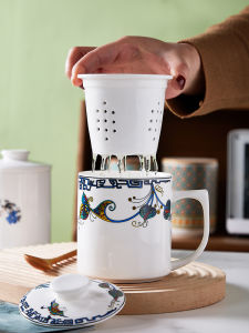 Tea Separation Ceramic Mugs with Lid And Filter Office Tea Brewing Cup Mens Style Home Use Water Cups Vintage Popularity
