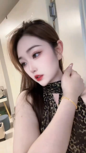 Áo cổ yếm họa tiết da báo retro cho nữ mùa hè dáng rộng thiết kế phong cách Hàn Quốc