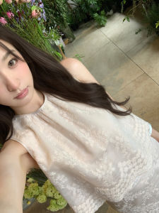 Round Neck Floral Lacy Slim Fit Vest & Short Skirt Set