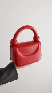 JAM | MUVA - French Toast - กระเป๋าถือ หนัง Premium Eco-leather ทรงซองจดหมาย ปรับเป็นครอสบอดี้ได้ กระเป๋าMuva กระเป๋า M U V A - Lazada