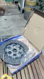 Lá côn (đĩa ly hợp) xe tải Jac Veam Chiến thắng Vinaxuki 35 tấn. Đường kính 275mm 24 rơ nia.