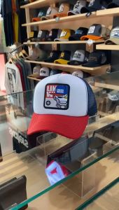 Topi Jaring Cocok untuk Acara: Panduan Memilih & Menggunakan LINKSWEAR Topi Jaring Pria Trucker Hat