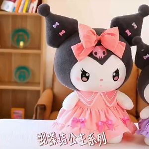 30/50CM Sanrio ตุ๊กตานุ่มรูปการ์ตูนคิตตี้น่ารัก ตุ๊กตายัดนุ่น รูปการ์ตูนอนิเมะ Kuromi Mymelody ของเล่นสําหรับเด็ก