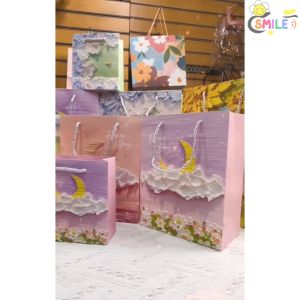 Smile😊 พร้อมส่ง💯 ถุงกระดาษน่ารัก  ถุงของขวัญ มี 2 ​​ขนาดให้เลือก ถุงใส่ของขวัญ ถุงกระดาษ