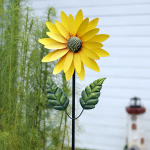 Outdoor Garden Decorative Iron Art Windmill Rotating Courtyard Kindergarten Creative Sunflower Balcony Scenic Spot Ornaments